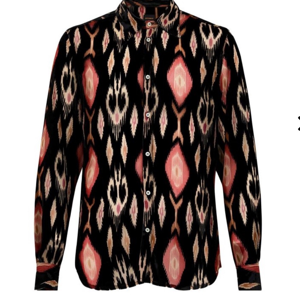 Semi Shear Unique Pattern Top